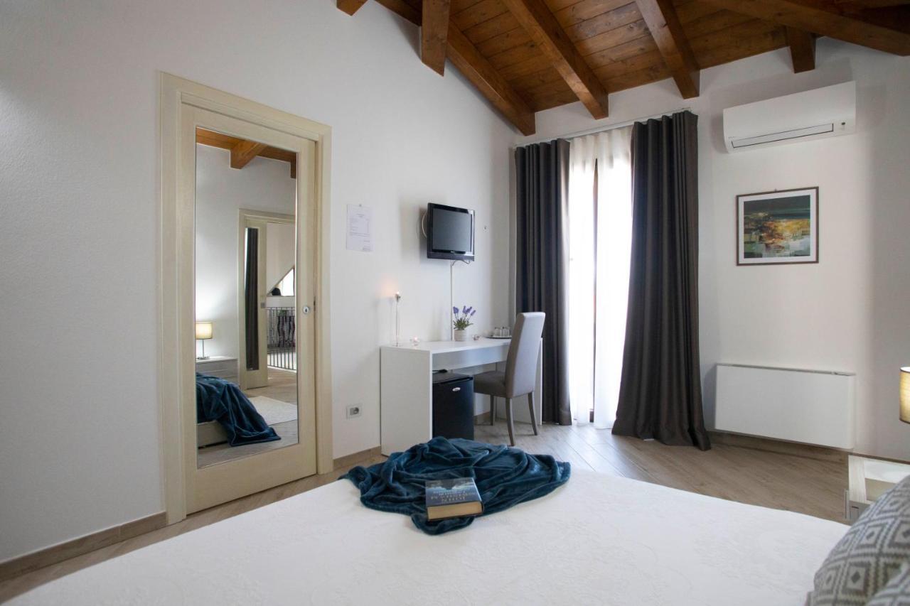 Irilor Luxury B&B Valledoria  Εξωτερικό φωτογραφία