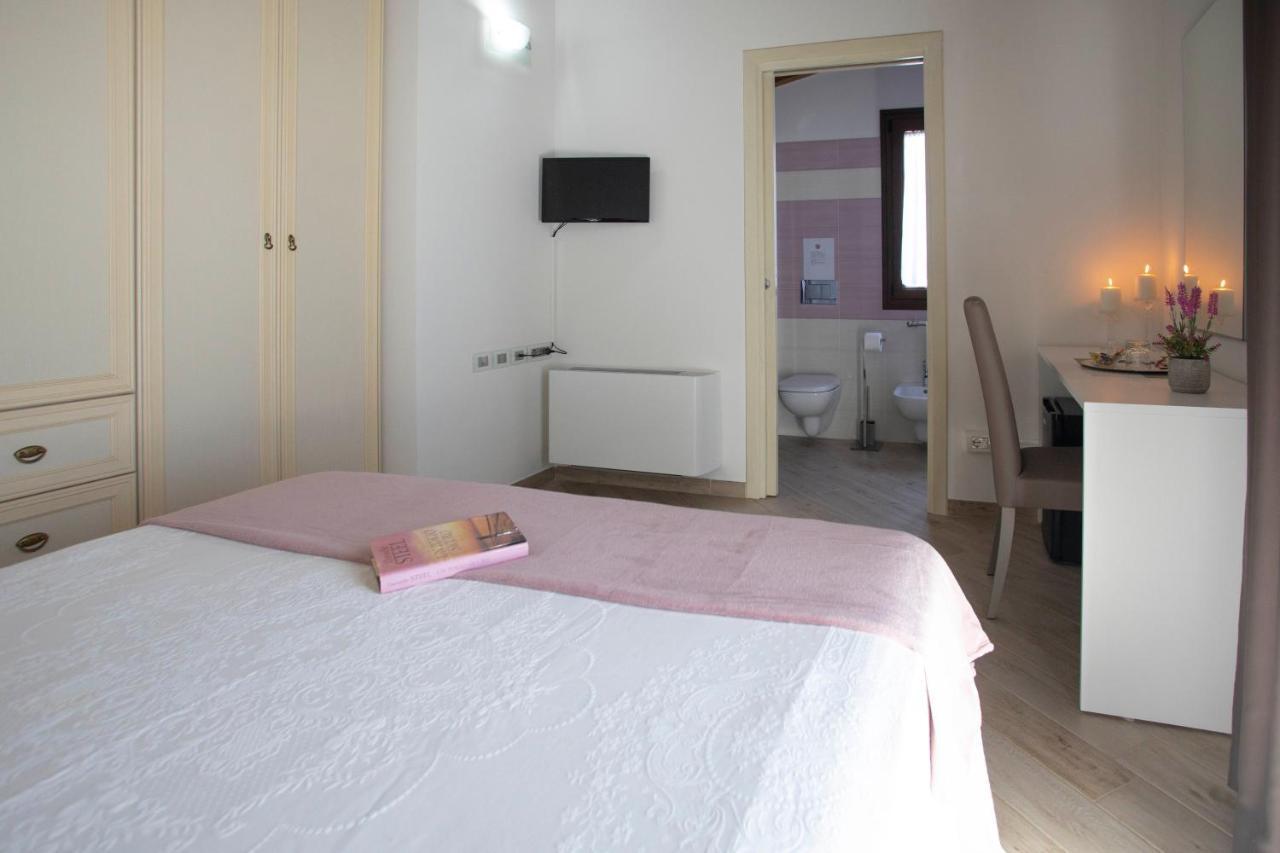 Irilor Luxury B&B Valledoria  Εξωτερικό φωτογραφία