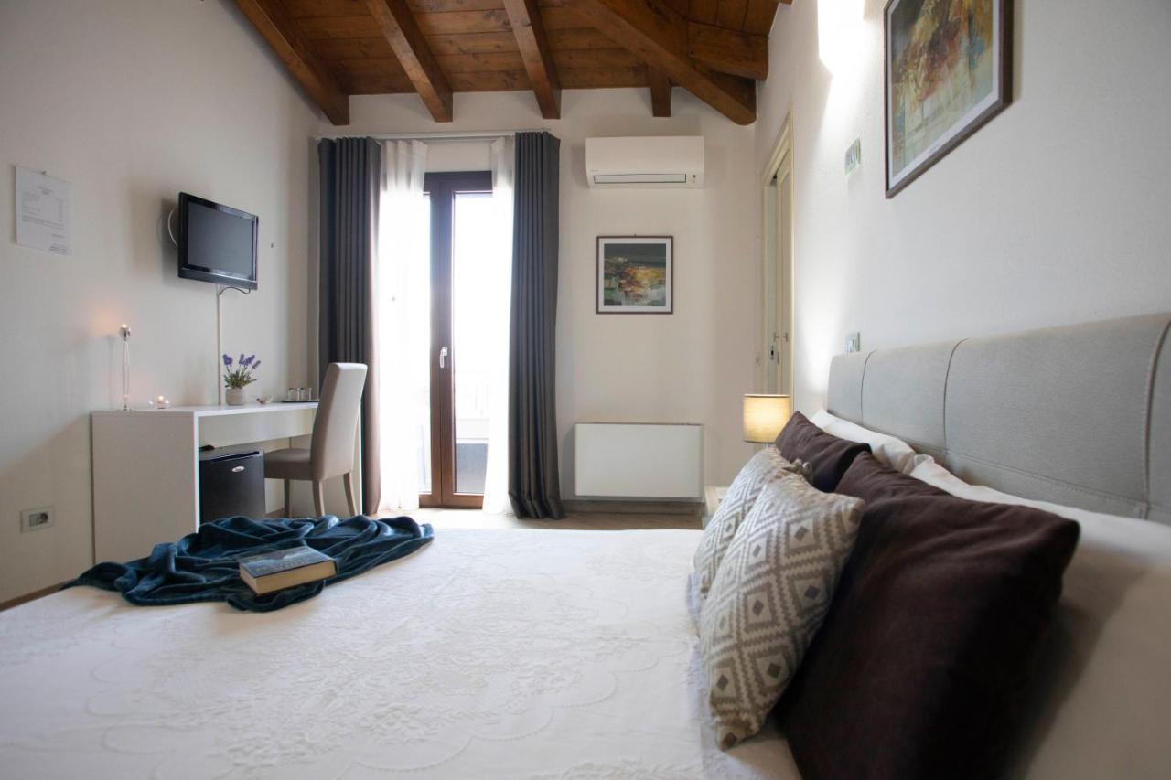 Irilor Luxury B&B Valledoria  Εξωτερικό φωτογραφία